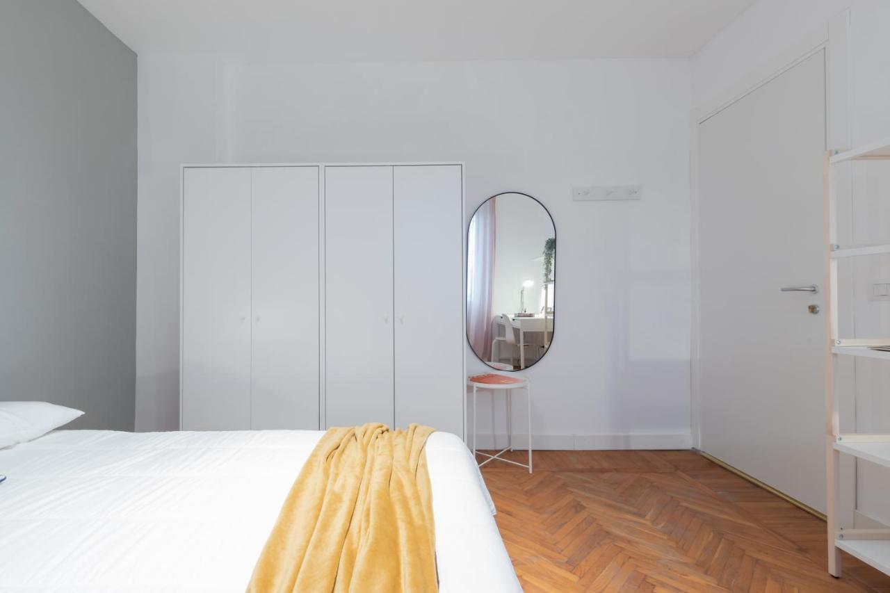Top Living Apartments - Carducci 토리노 외부 사진