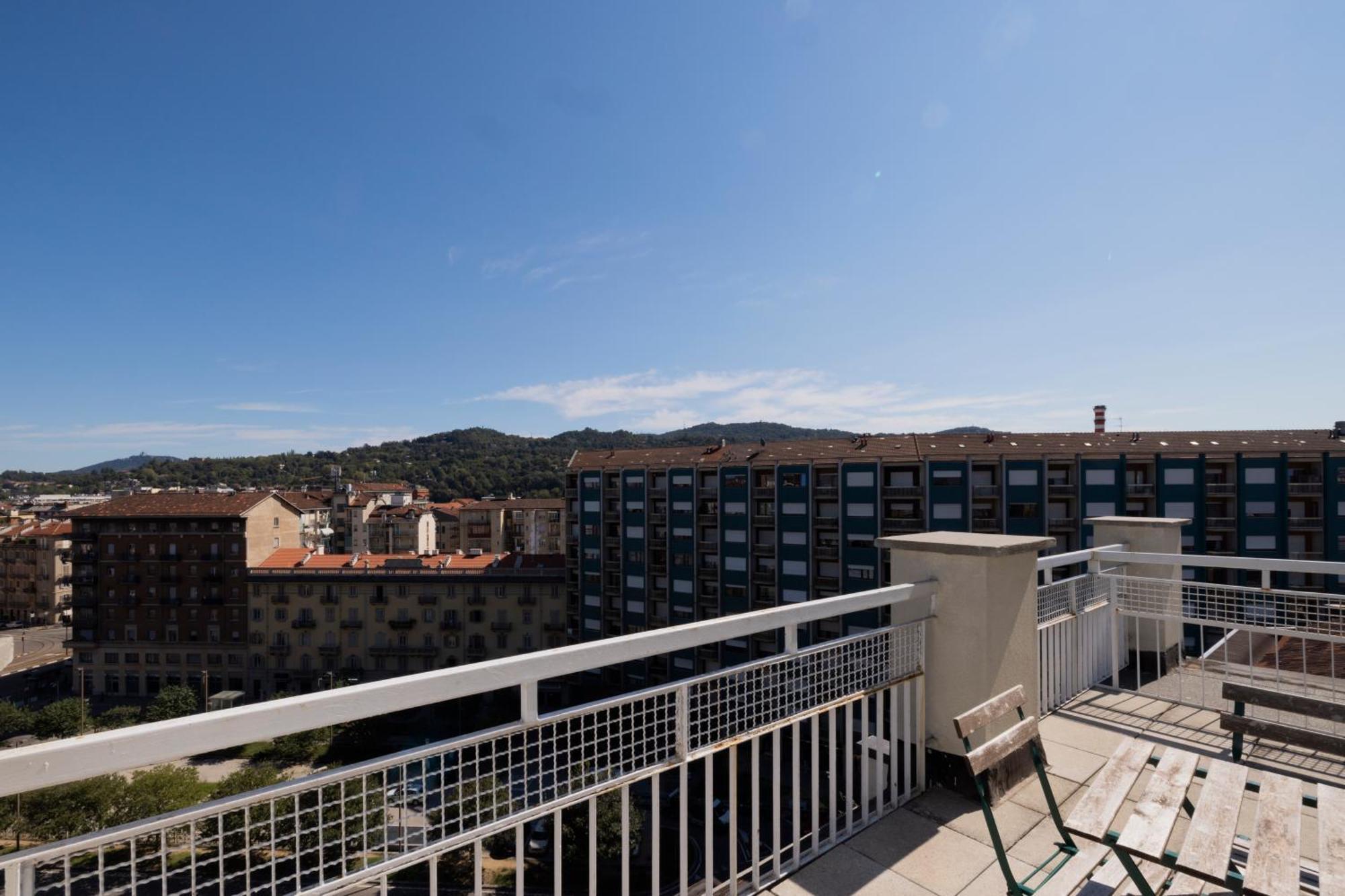 Top Living Apartments - Carducci 토리노 외부 사진