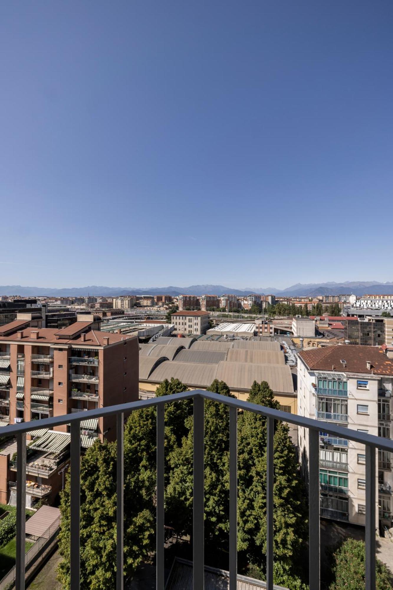 Top Living Apartments - Carducci 토리노 외부 사진